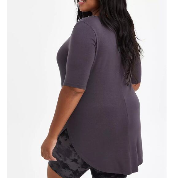 Torrid Barbie More Than a Doll Rose Floral V-Neck Super Soft Tunic Top Shirt 3X - Picture 2 of 2